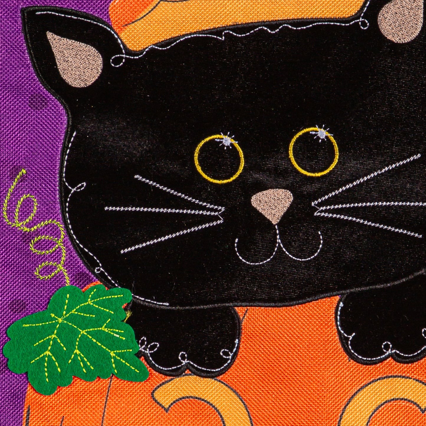 Jack O'Lantern & Black Cat Burlap Garden Flag; Polyester 12.5"x18"