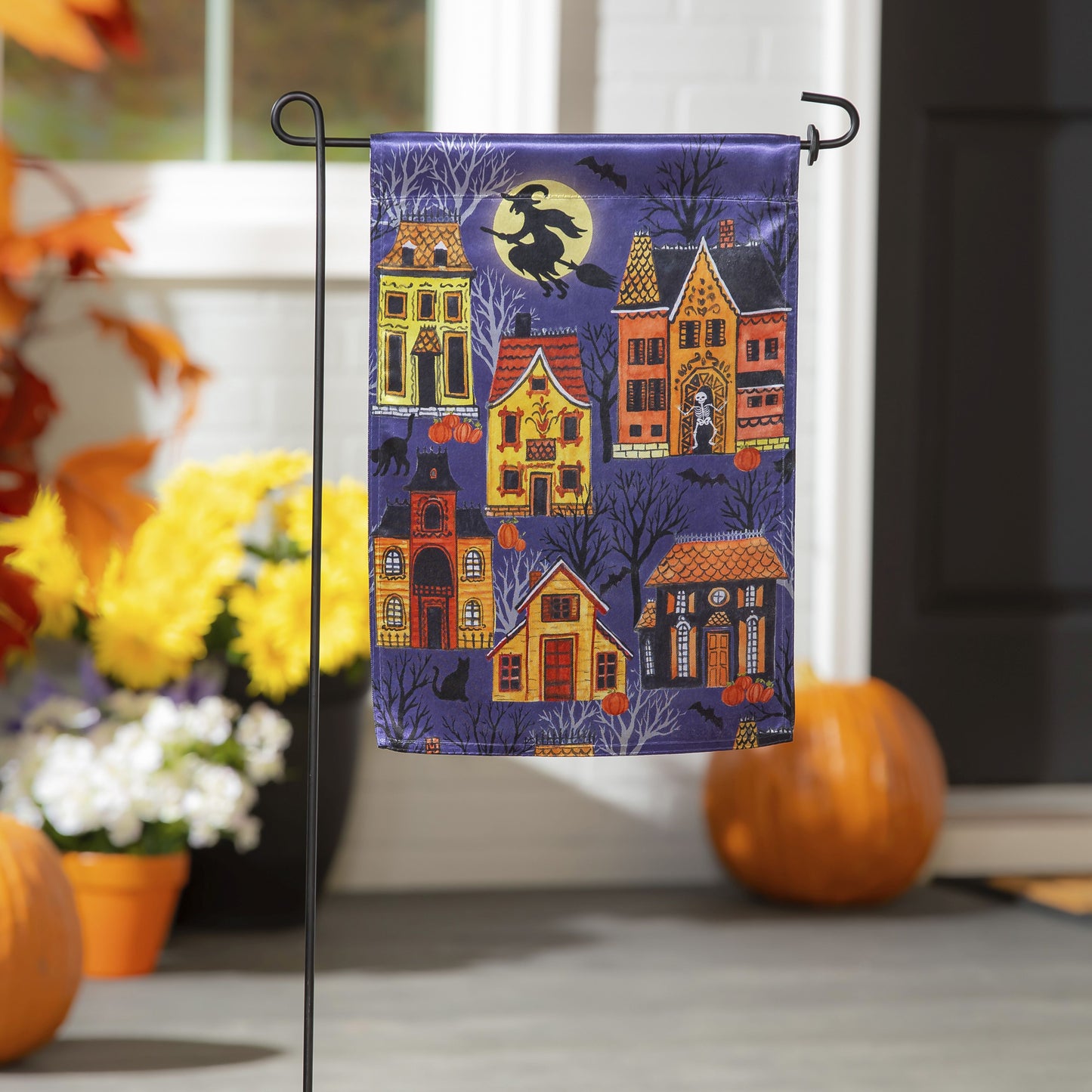 Halloween Village Printed Lustre Garden Flag; Linen Polyester 12.5"x18"