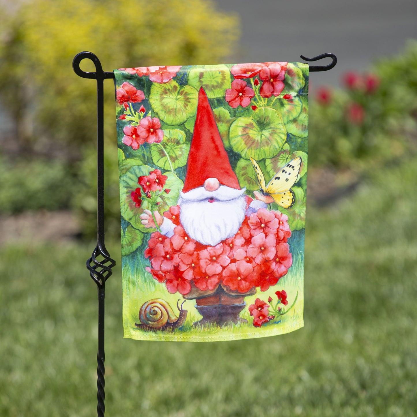 Geranium Gnome Printed Suede Garden Flag; Polyester 12.5"x18"