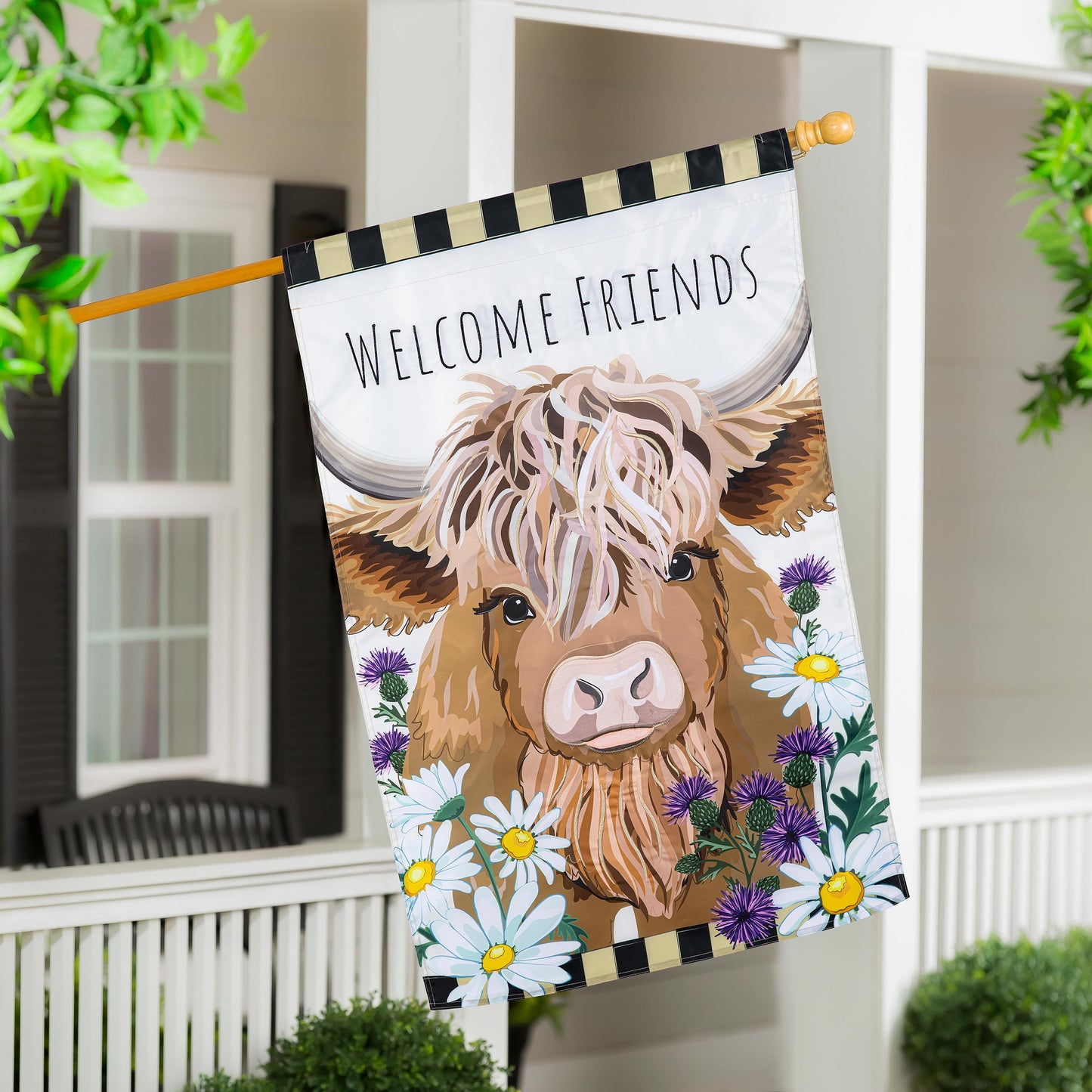 Highland Cow Welcome Friends Printed/Applique House Flag; Polyester 28"x44"