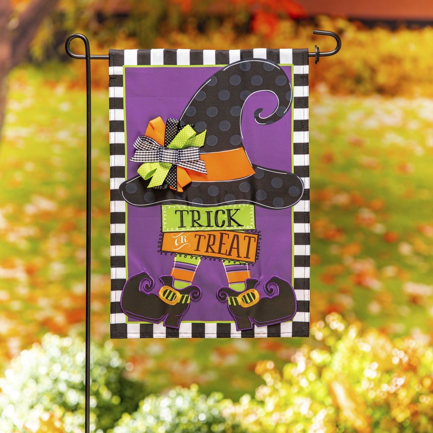 Trick or Treat Witch Printed/Applique Garden Flag; Polyester 12.5"x18"