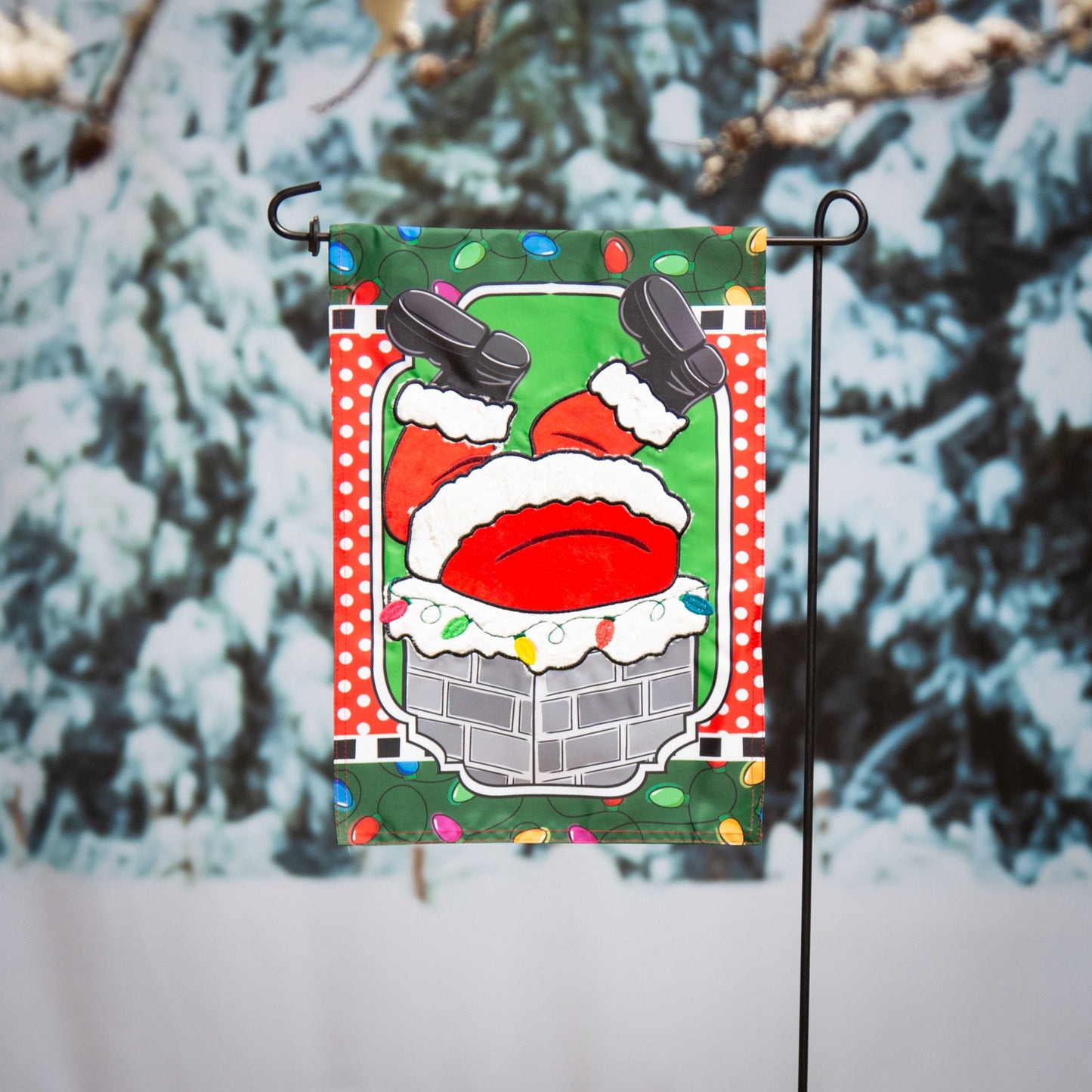 Santa's Coming Down the Chimney Applique Garden Flag; Polyester 12.5"x18"