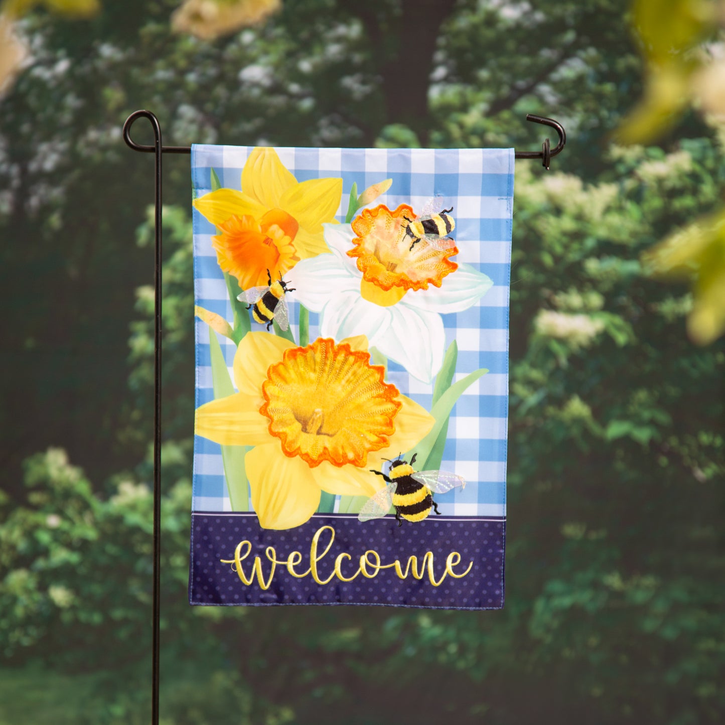 Daffodils & Bees Printed/Applique Garden Flag; Polyester 12.5"x18"