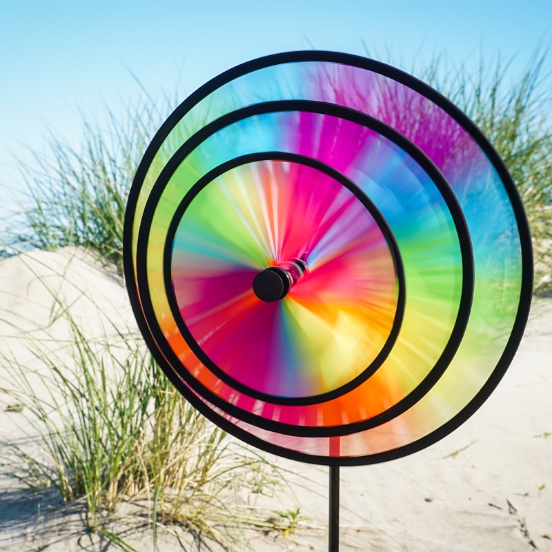 Fiesta Triple Wheel Spinner; Polyester