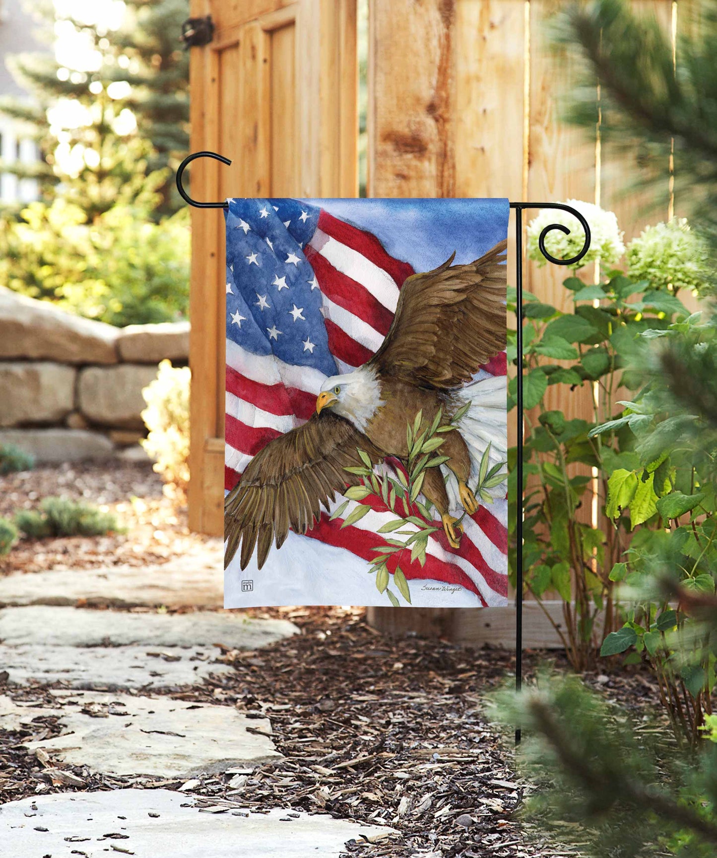 Soaring Eagle Garden Flag