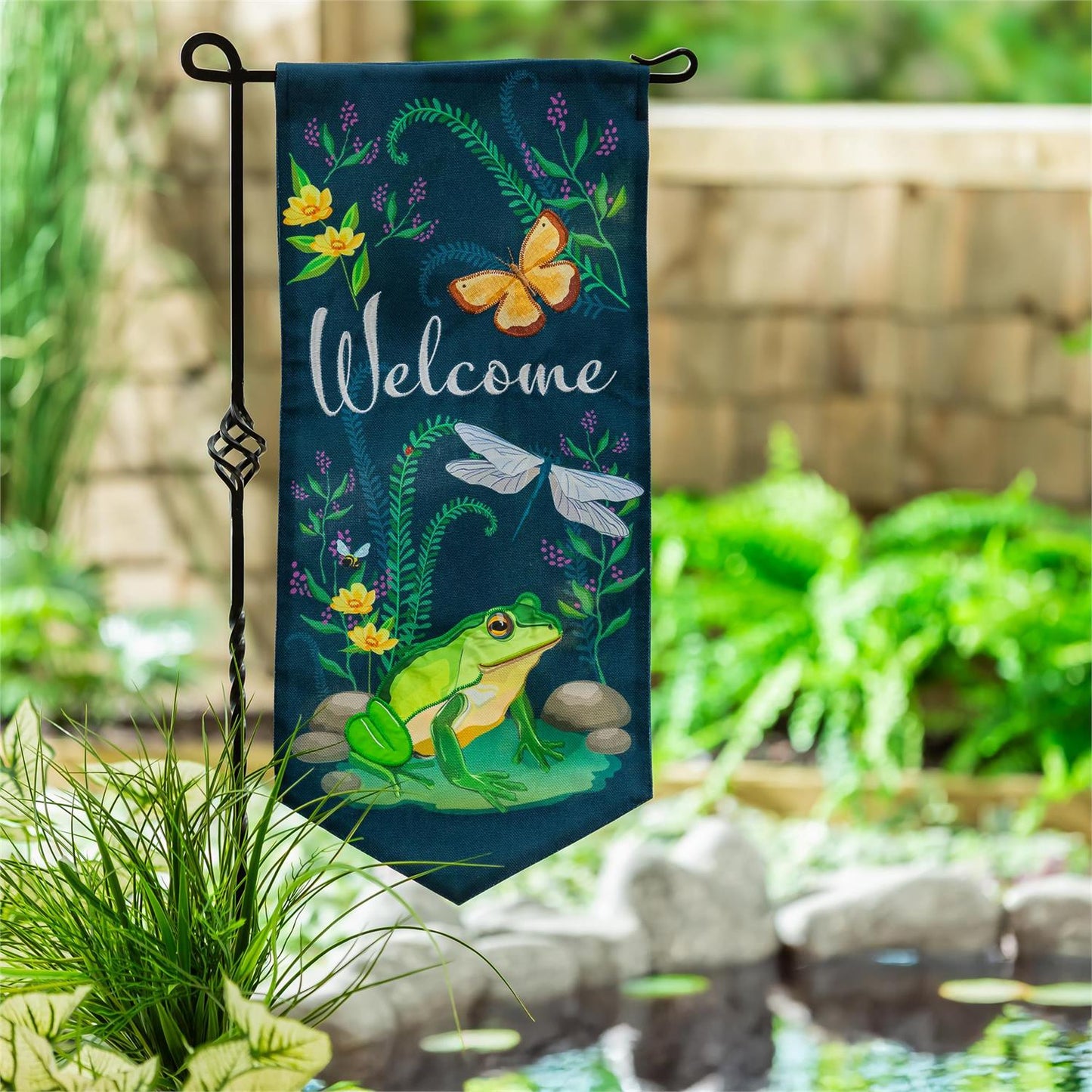Welcome Garden Friends Frog Everlasting Impressions Garden Flag