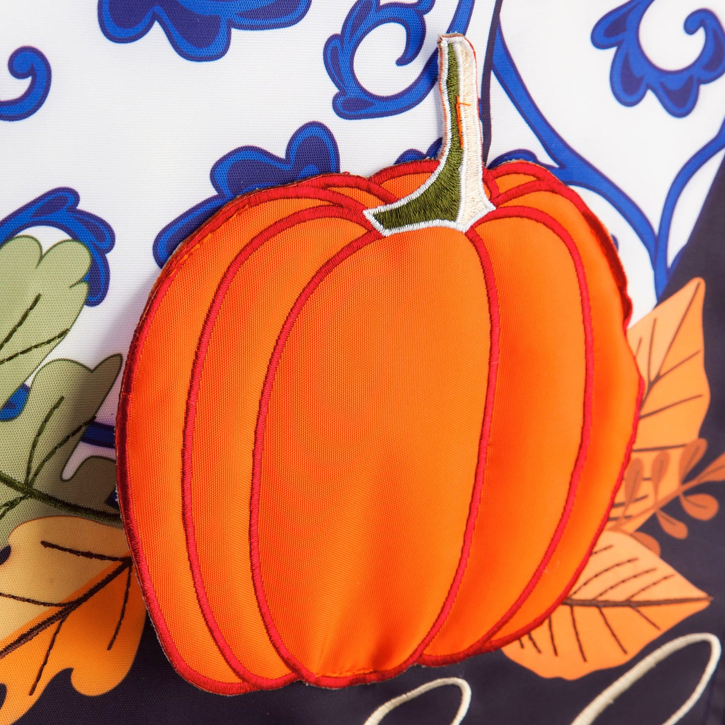Chinoiserie Pumpkin Applique House Flag; Polyester 28"x44"
