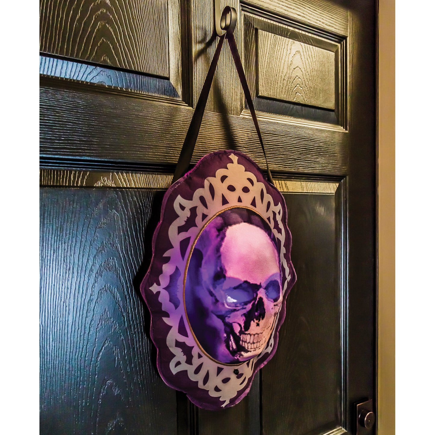 Skull Motion Door Hanger