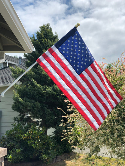 2.5x4 American Outdoor Nylon Flag with Sleeve