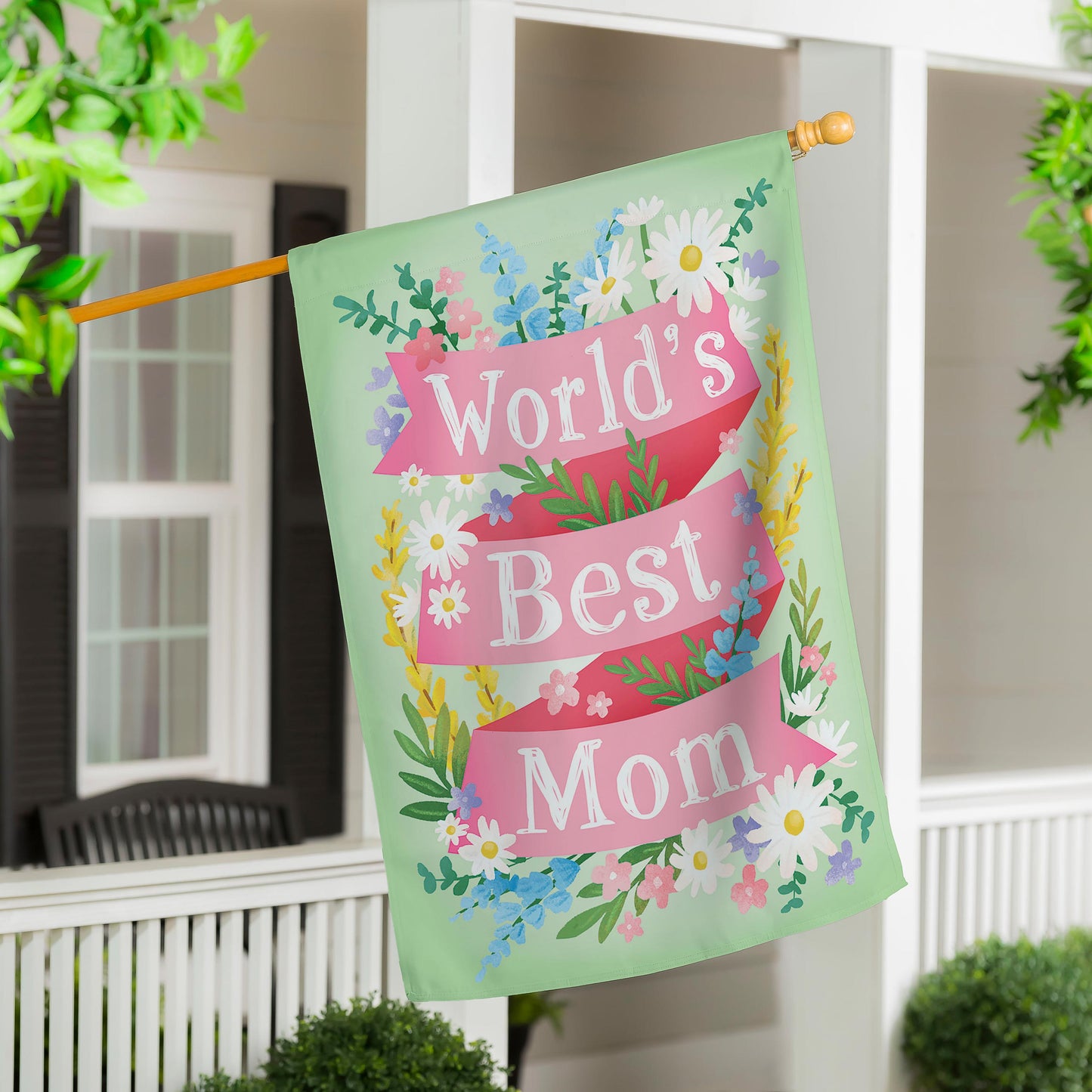 World's Best Mom Suede House Flag; Polyester 29"x43"