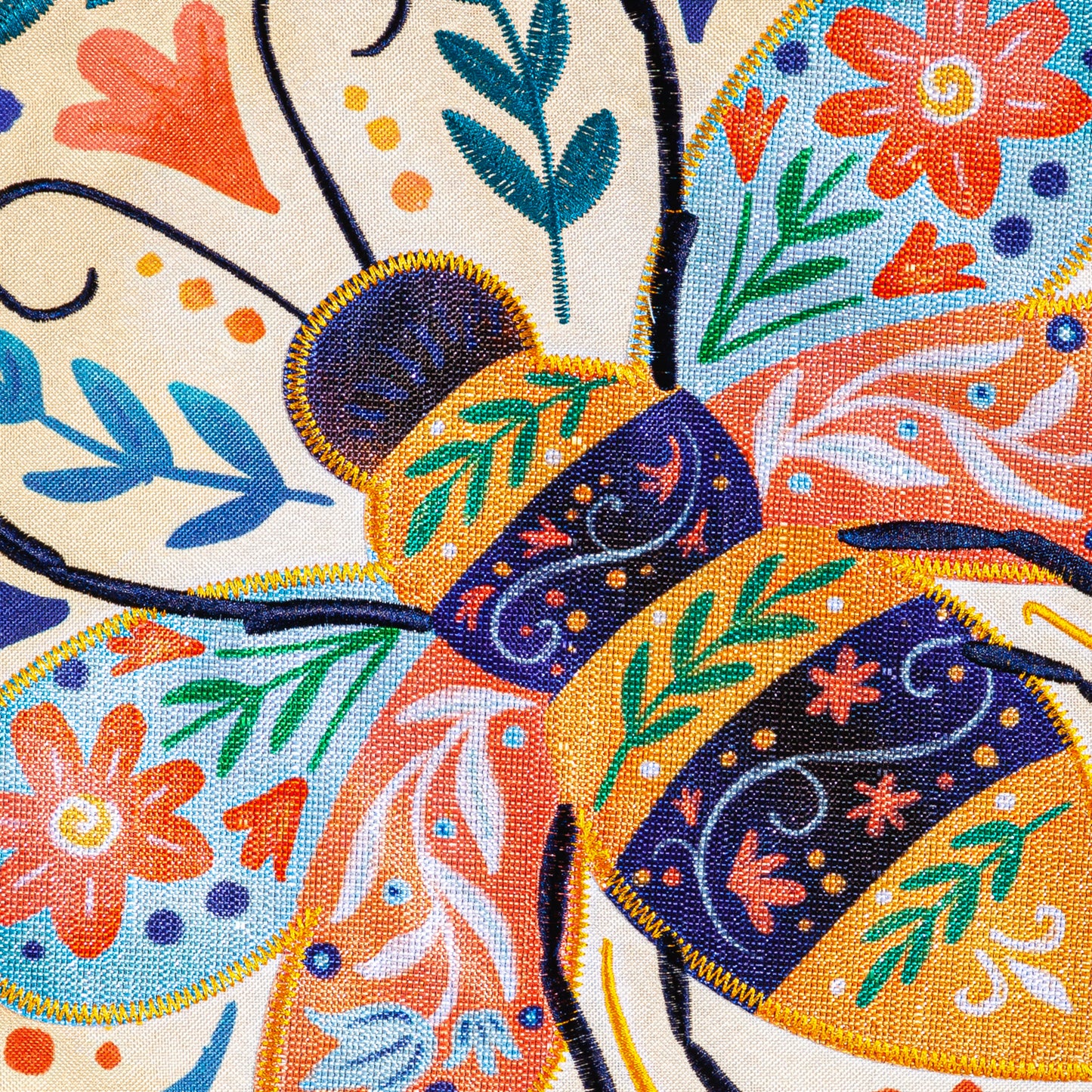 Patterned Bee Garden Flag; Textured Linen-Polyester 12.5"x18"