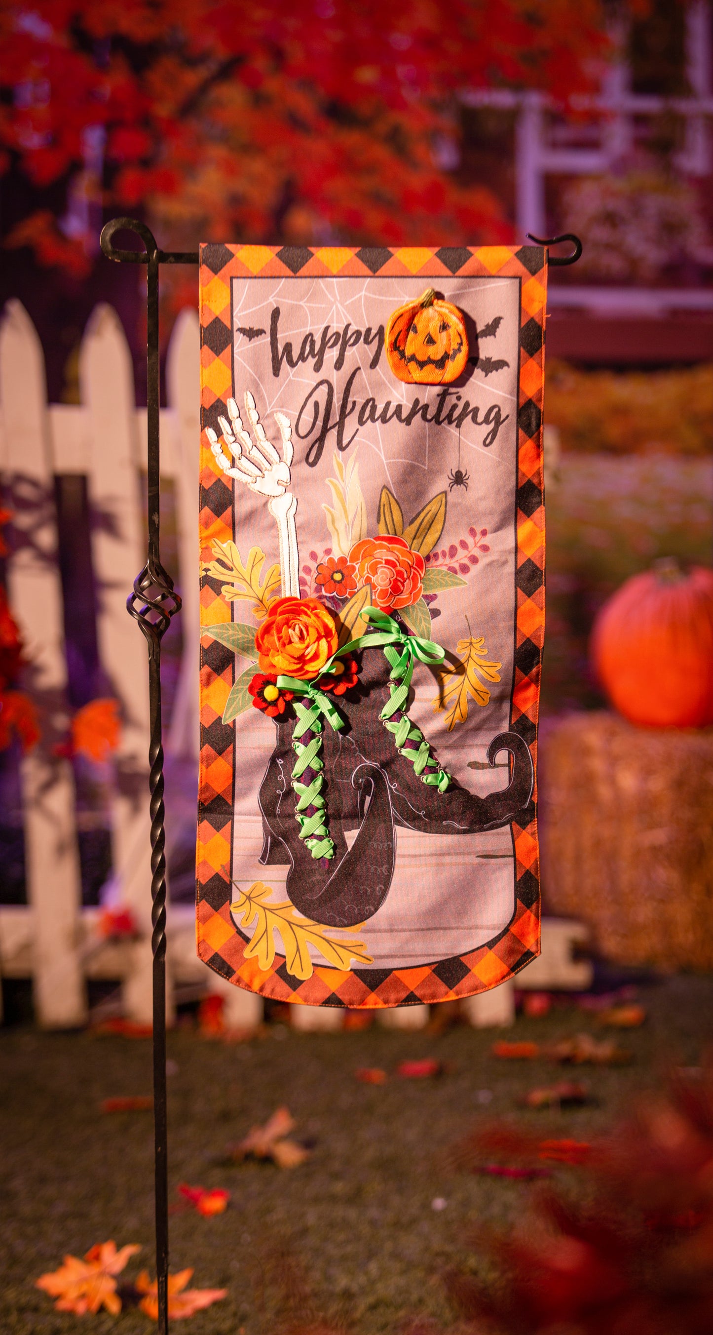Happy Haunting Everlasting Impressions Garden Flag; Polyester-Linen Blend 12.5"x28"
