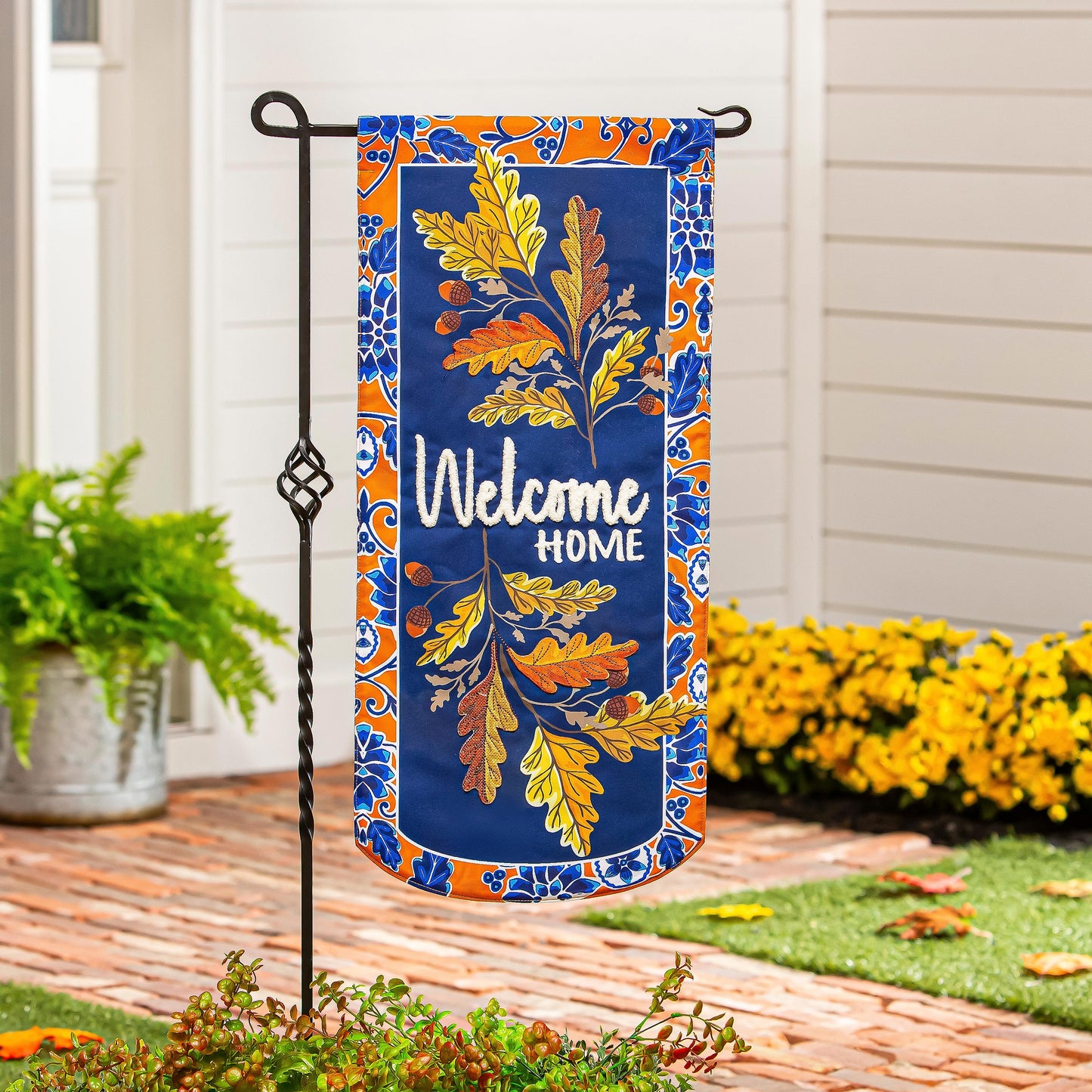 Fall Leaves Welcome Everlasting Impressions Garden Flag; Polyester-Linen Blend 12.5"x28"