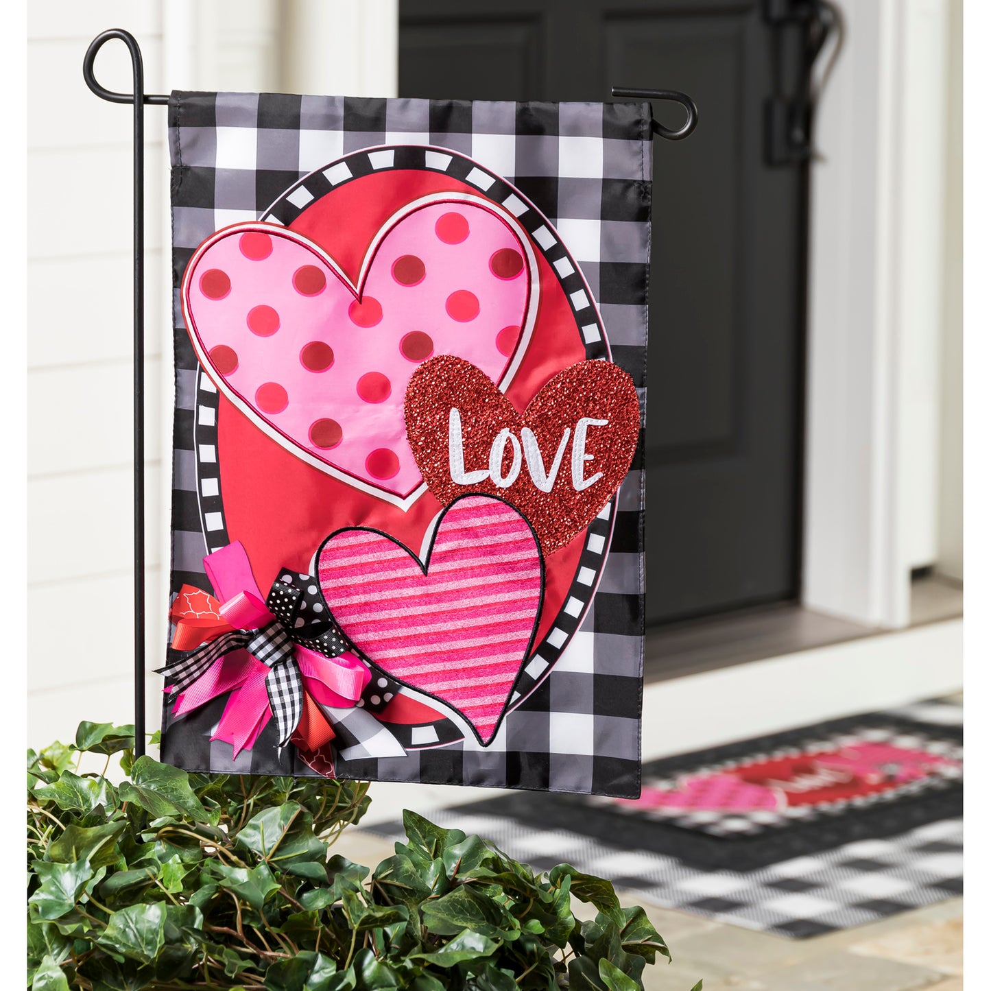 Hearts and Love Applique Garden Flag; Polyester 12.5"x18"