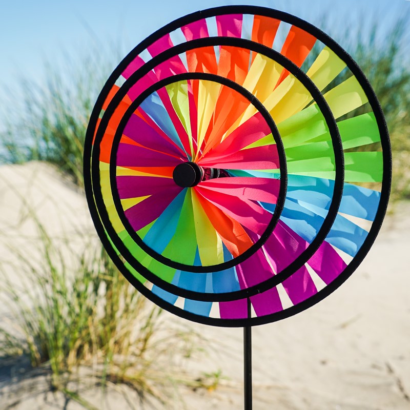 Fiesta Triple Wheel Spinner; Polyester