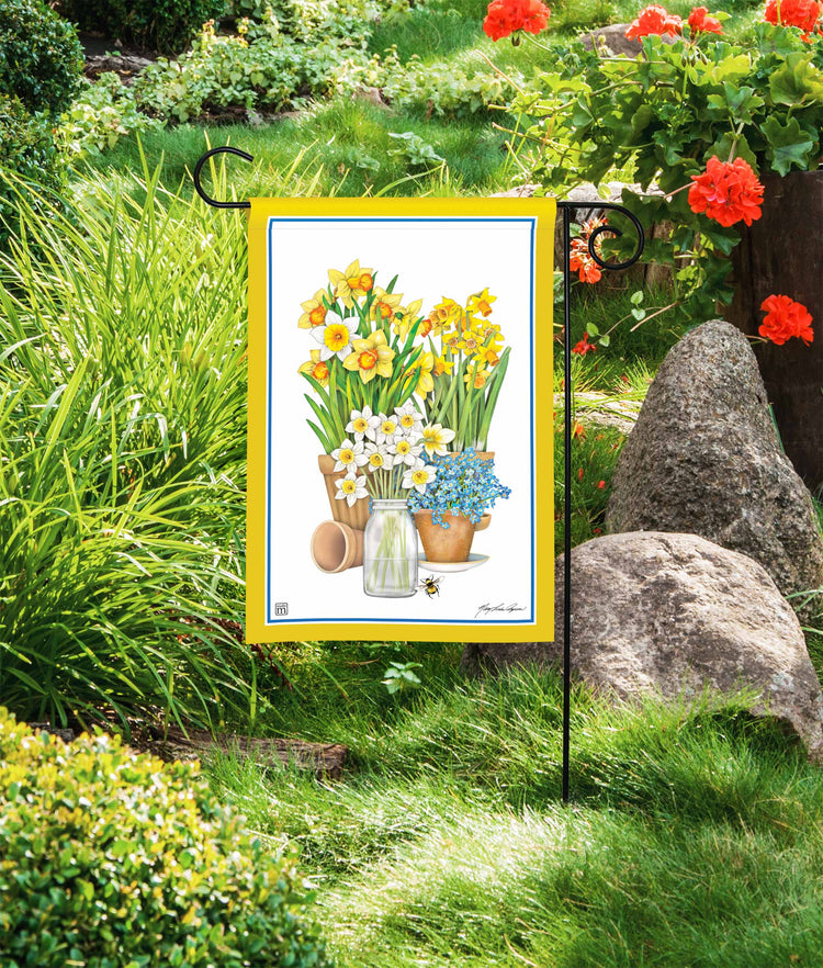 Potted Daffodils Printed Garden Flag; Polyester 12.5"x18"