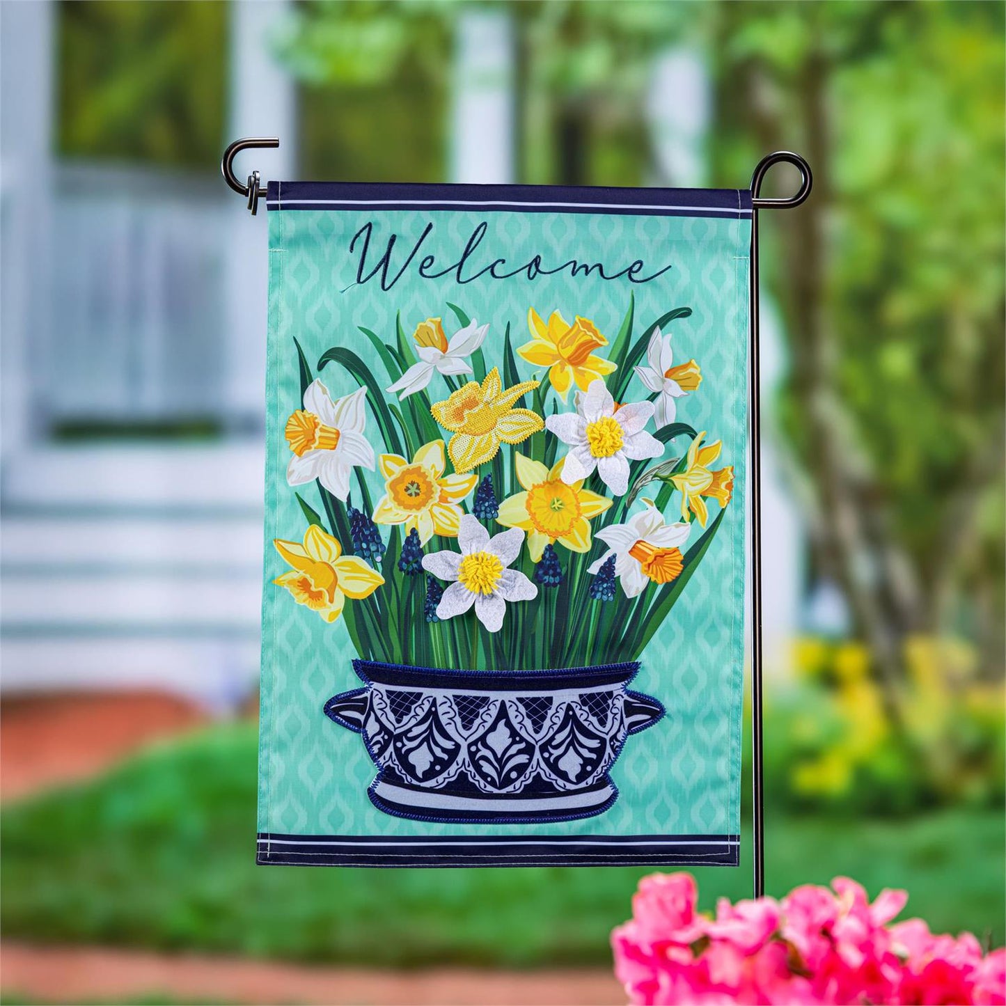 Delft Daffodil Garden Flag; Polyester