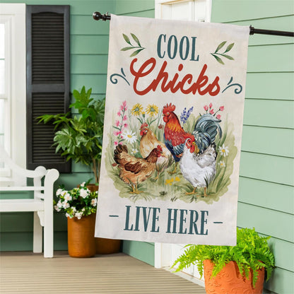 Petal & Plow Cool Chicks Burlap House Flag; Polyester 28"x44"