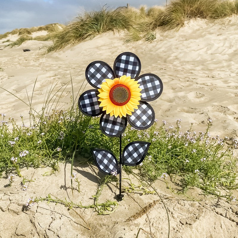 Gingham Sunflower with Leaves Flower Spinner; 24"Tx12"Wx4"OD