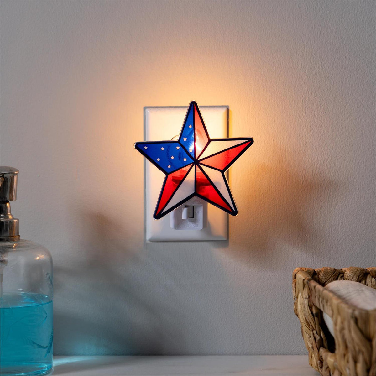 Patriotic Star Shaped Classic Glass Nightlight - 3"W x 4"L x 4.5"H