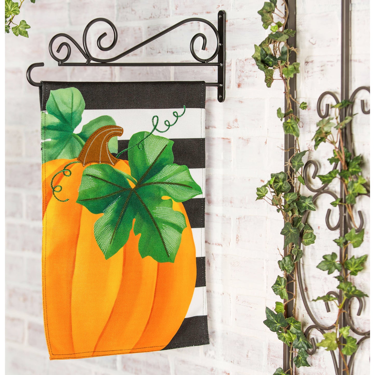 Pumpkin Stripe Printed Burlap Garden Flag; Polyester 12.5"x18"
