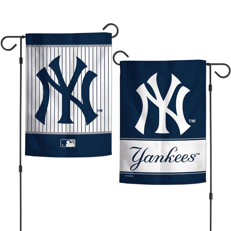 12.5"x18" New York Yankees Double-Sided Garden Flag