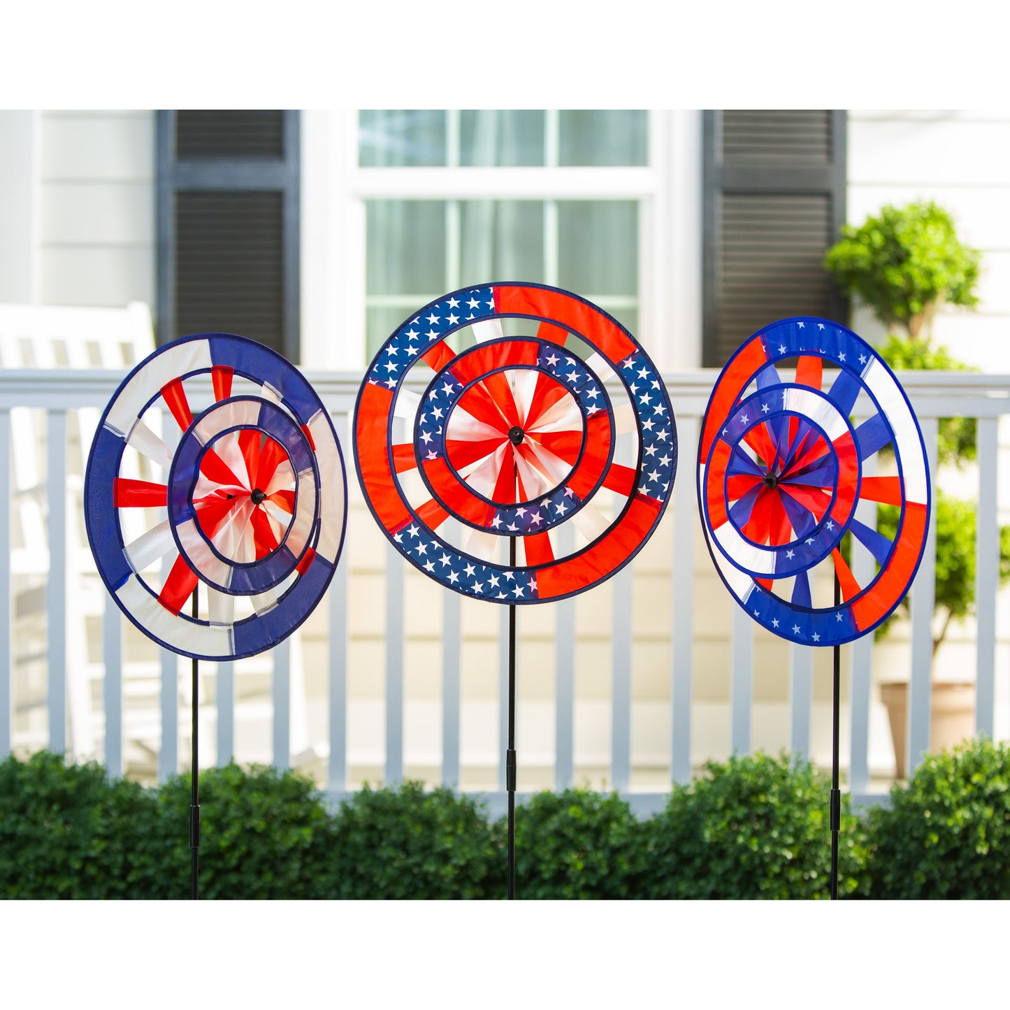 Patriotic Pinwheel Spinner; 15.7"ODx40"T